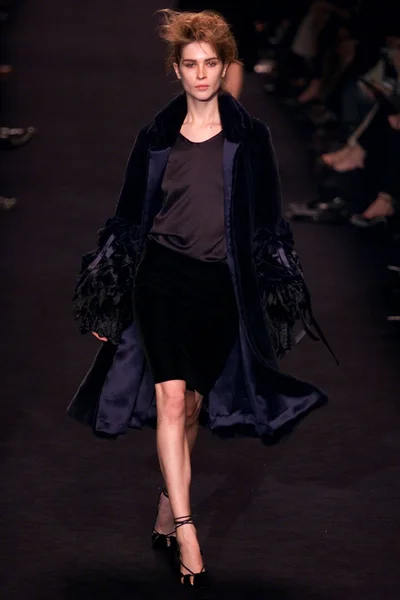 Look 29